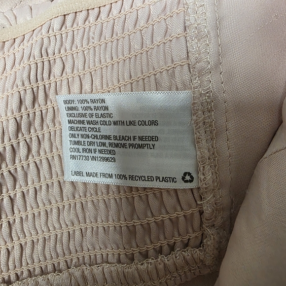 NWT Wild Fable M Blush Pink Cowl Neck Triangle Halter Top - Picture 4 of 10